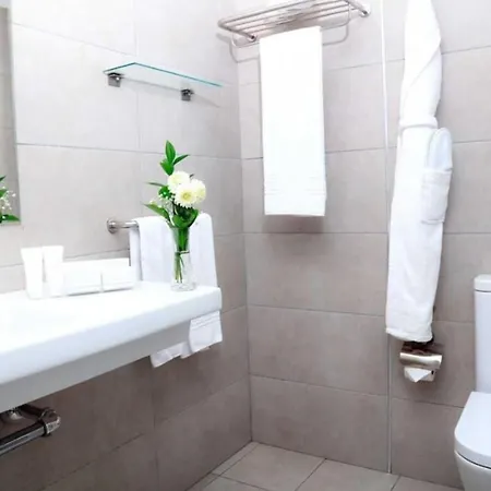 Appartement Deluxe Single With Half Board, Only Adults, Heated Pool, Playa Ingles *